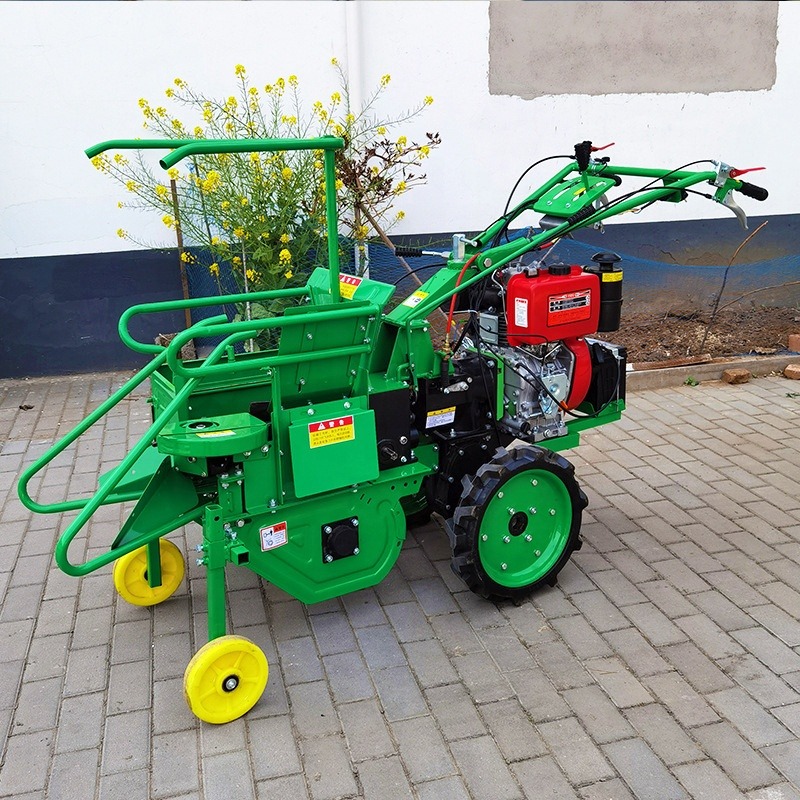 Combine Harvester Mini - Mini moissonneuse-maïs combinée efficace, prix d'usine