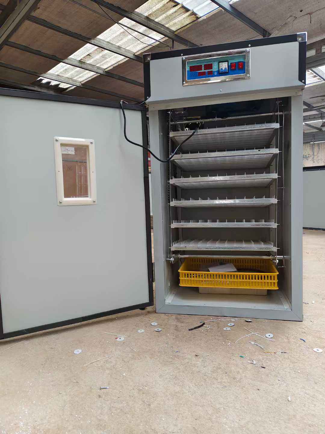 Incubateur automatique avec co - Poultry Incubator avis et prix